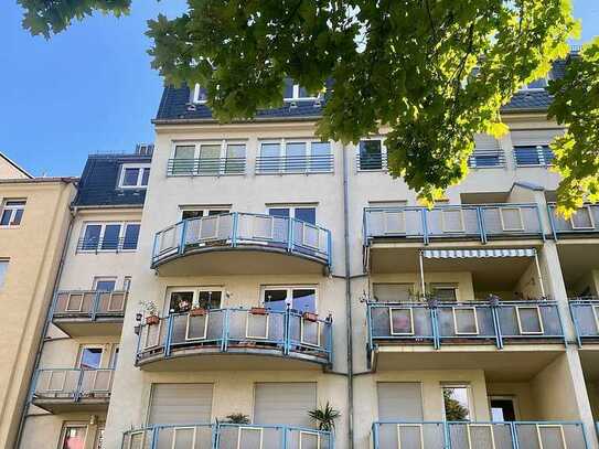 Sonniges, großzügiges Apartment am Rande der Neustadt!