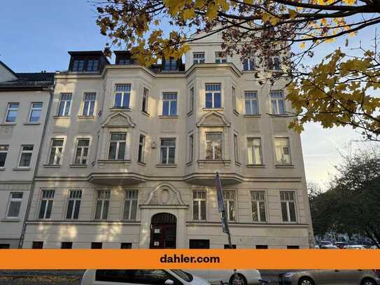 Repräsentatives Denkmal-Mehrfamilienhaus in Leipzig-Reudnitz mit Nachsanierungsbedarf