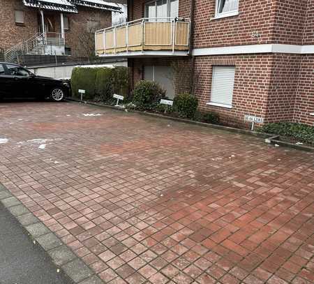 Vollständig renovierte 3-Zimmer-Wohnung mit Balkon in Waldbröl