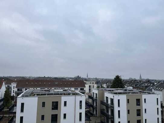 Traumhafte Dachgeschosswohnung mit Terrasse und Weitblick
