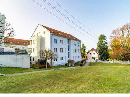 wunderschöne 2 Raum Wohnung mit Balkon