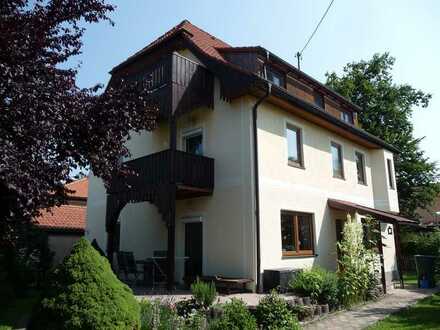 Sonnige drei Zimmer Wohnung in Peißenberg (Dorf)