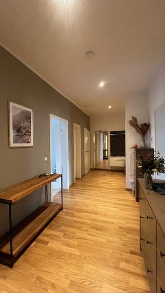 **Exklusive 3 Zimmer-Wohnung mit Balkon & Fußbodenheizung in bester Lage**(WE 5)