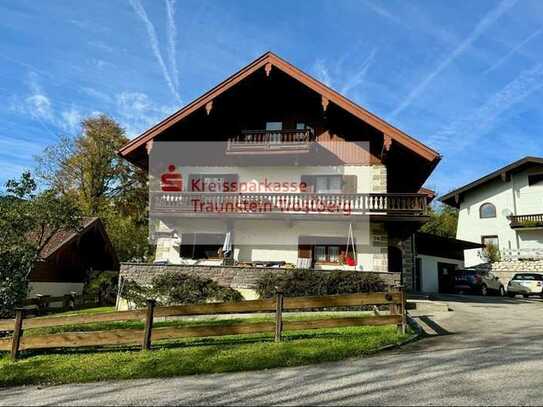 Großzügiges Einfamilienhaus in sonniger Lage von Ruhpolding mit Blick auf die heimische Bergwelt