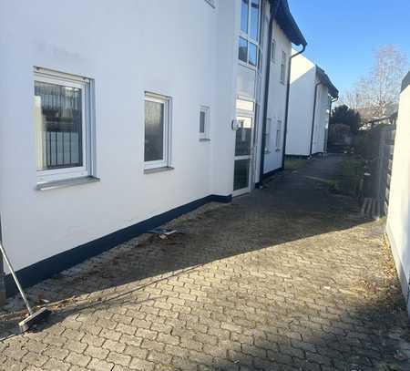 Erstbezug nach Sanierung: attraktive 3-Zimmer-Wohnung mit EBK und Balkon in Olching