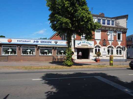 Courtagefrei !!! Sanierte Villa mit Restaurant, Kegelbahn und Wohnraum im Herzen von Tostedt