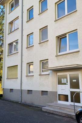 Exklusive 2-Raum-Wohnung mit Balkon in Neu-Isenburg