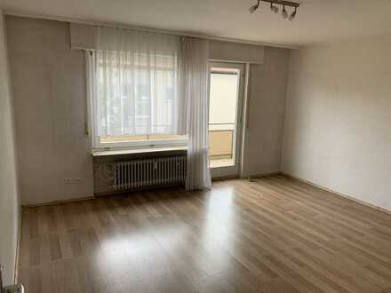 helle 2-Zimmer-Wohnung mit Balkon und EBK in Filderstadt-Bernhausen