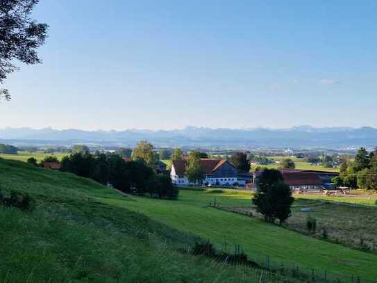 Bauplatz mit Bergblick