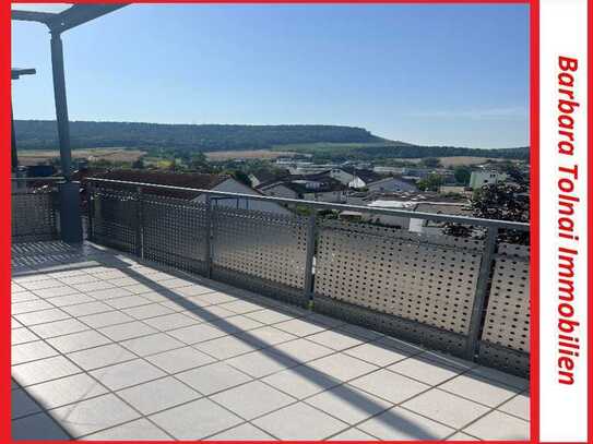 Helle 4,5-Zimmer-Maisonette-Wohnung mit Ausblick