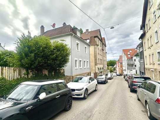 Freistehendes Zweifamilienhaus in ruhiger & gefragter Lage von Feuerbach!