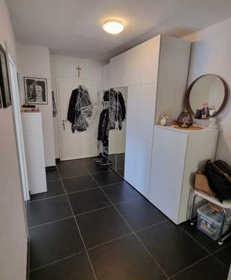 Stilvolle, modernisierte 3-Zimmer-Wohnung mit Einbauküche in Heilbronn