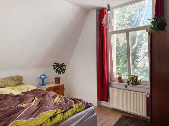 Perfekte "erste" Wohnung! Niedliche 2-Raum im ruhigen Hinterhaus am Rand vom Paulusviertel