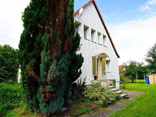 Hauptstadtmakler-Bezugsfreie Doppelhaushälfte mit Erweiterungsmöglichkeit