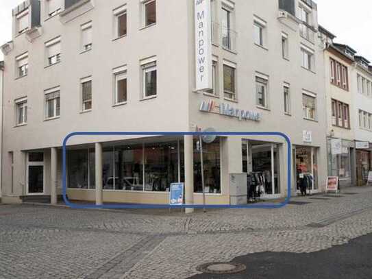 **1A-Lage** Großer Einzelhandel über zwei Etagen
