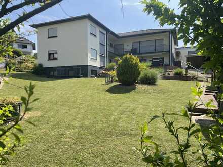 Tolles Mehrgenerationenhaus in traumhafter Lage und großem Garten im schönen Zellertal
