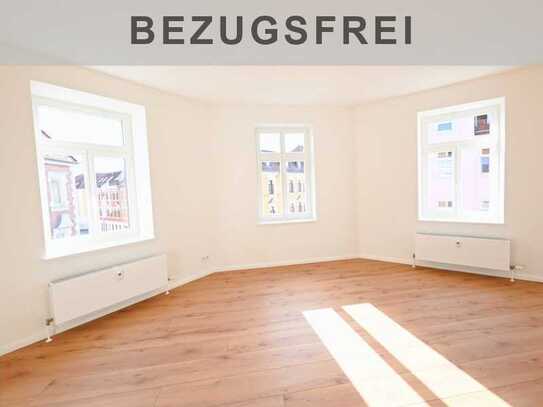 Bezugsfrei: frisch renovierte Altbauwohnung in gefragter Lage!