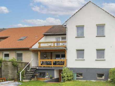 Potenzialstark: Renoviertes 7-Zi.-MFH mit 3 Wohneinheiten in Toplage von Zinnowitz