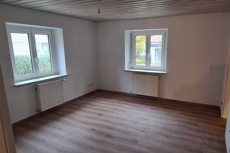                                                               Freundliche 2-Zimmer-Erdgeschosswohnung in zentrumsnaher Lage                                                       in Hinterbach/Hirschdorf/Zollhaus (Kempten (Allgäu))