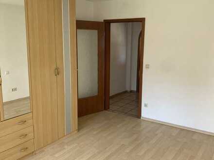 Schöne 2-Zimmer-Wohnung mit Einbauküche in Kämpfelbach