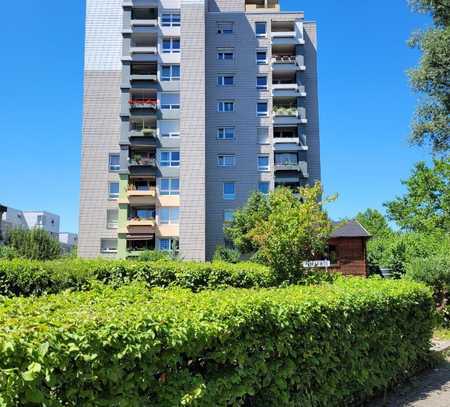 Gepflegte 3-Zimmer-Wohnung mit Balkon in Stuttgart-Neugereut