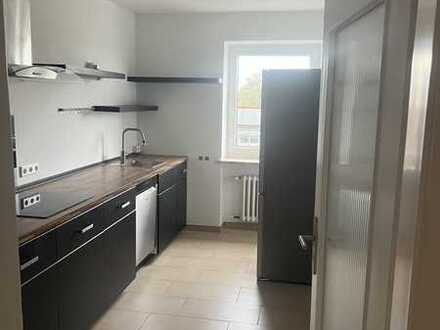 3-Zimmer-Wohnung mit großem Balkon und Einbauküche in Dachau (Kreis)