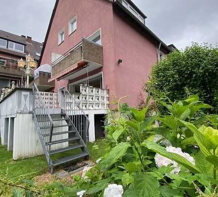 Sehr schönes neu renoviertes Appartement mit großem Balkon