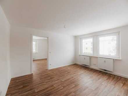 Helle 4- Zimmerwohnung mit Balkon & Gäste-WC in Weidenberg