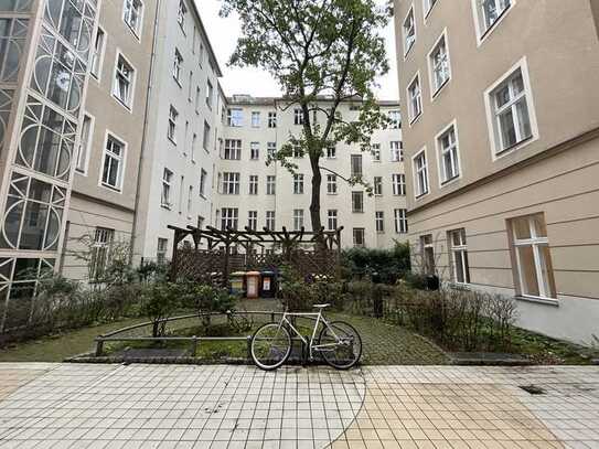 2-Zimmer Wohnung - Renoviert mit neuer Einbauküche nahe TU Berlin