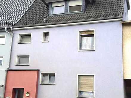 Vermietetes 3 Parteien-Haus in Hüttersdorf