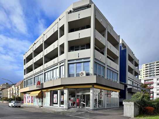 Büro- oder Praxisräume in etabliertem Ärztehaus in Neustadts Stadtrandlage