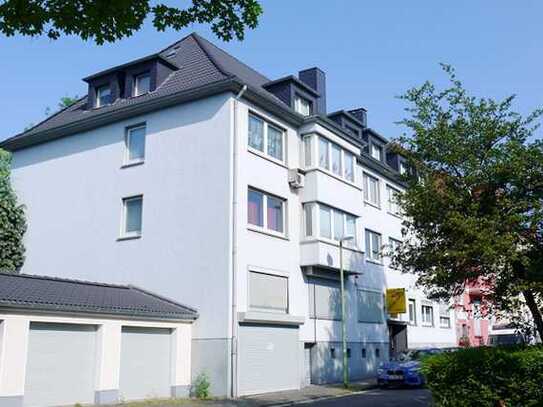 Hochwertig sanierte 1,5-Zimmer Single-Wohnung mit Balkon zur Gartenseite in Essen Rüttenscheid