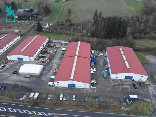 Attraktive Gewerbeimmobilie: Drei vielseitige Hallen für Lager, Produktion und Büro