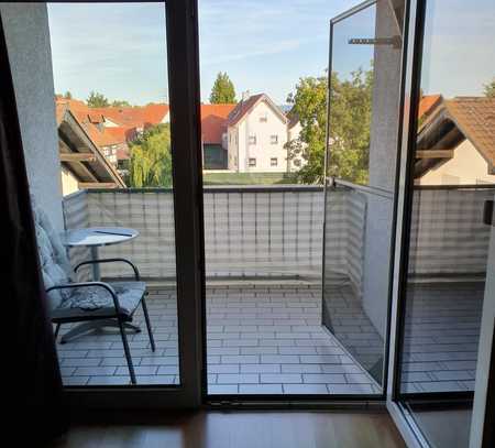 Riedstadt-Wolfskehlen - 2-Zimmer-Wohnung mit Balkon