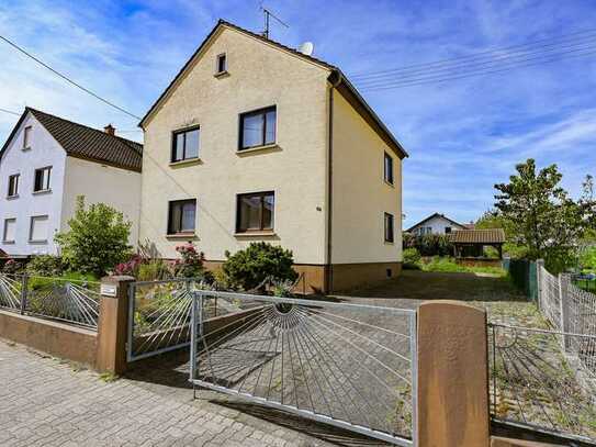 Attraktives Einfamilienhaus mit Garten und Terrasse in Kandel