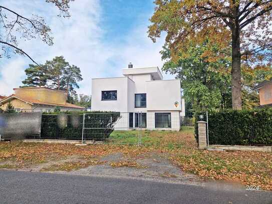 modernes Einfamilienhaus-Rohbau