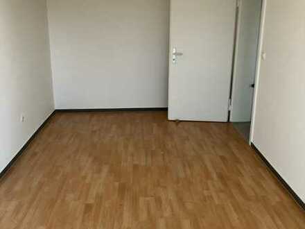 Schöne 2-Zimmer-Wohnung mit Balkon