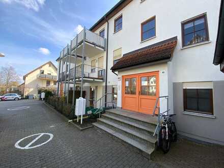 Freie 2 Zimmer-Wohnung inkl. 1 Pkw-Stellplatz und 2 Balkonen zu verkaufen!