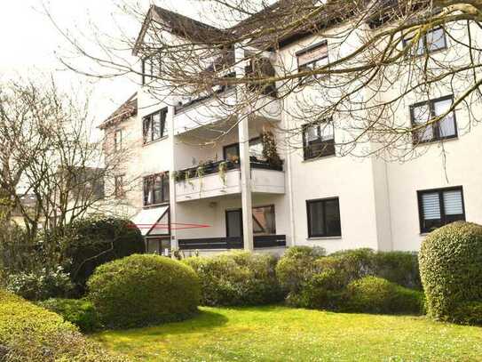 Ruhige Toplage: Exklusive 3-Zimmer-Wohnung mit Loggia in Frankfurt am Main