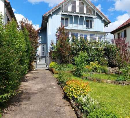 *Schmuckstückle!* Einfam.-Haus in sonniger Halbhöhenlage! Liebevoll angelegter Garten!