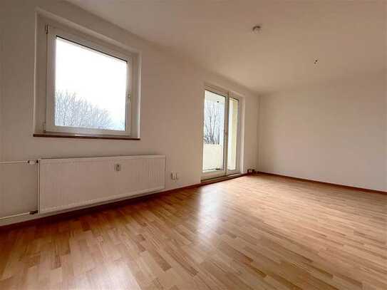 Gemütliche 3-Raum-Wohnung mit Balkon und neuer EBK!
