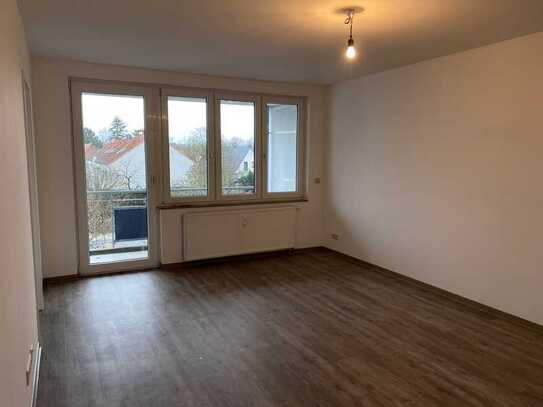 Renovierte 3-Zimmer-Wohnung mit Balkon