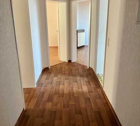 *4 Zimmer Altbau Wohnung*