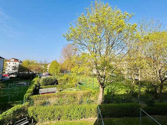 3-Zimmer-Wohnung, saniert, hell, mit Blick ins Grüne