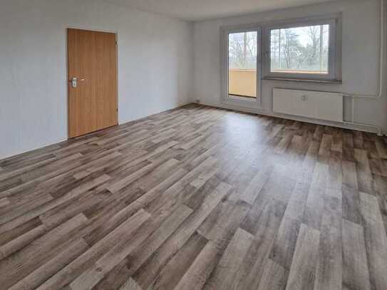 **Anschauen, einziehen, wohlfühlen!** - Bezugsfertige 2-Zimmer-Wohnung mit Charme