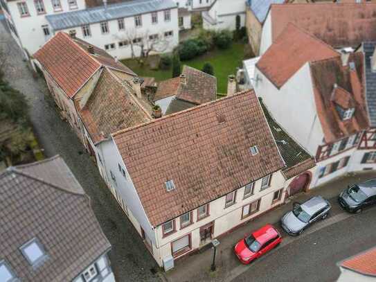 Baugrundstück mit Altbestand im Herzen von Kirchheimbolanden