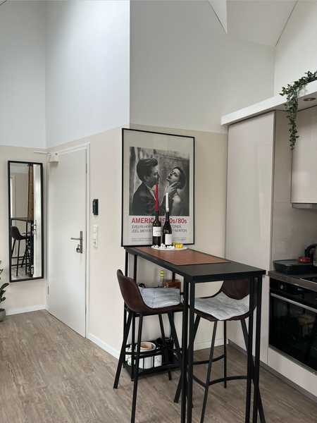 Charmante 2-Zimmer Dachgeschosswohnung in Frankfurt Nordend-West