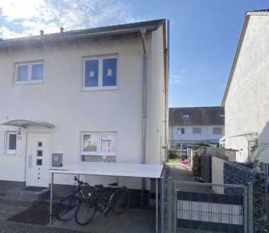 Modernes Reihenendhaus in Mannheim Käfertal - einziehen und wohlfühlen