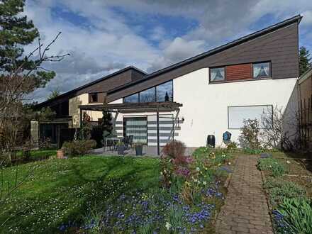 Großzügiges Einfamilienhaus in Lauffen am Neckar mit großem Garten und Garage