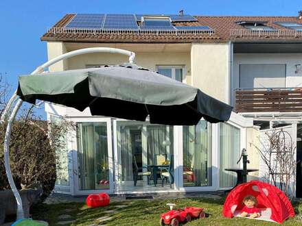 Reiheneckhaus mit Platz für die Familie und schönem Garten
